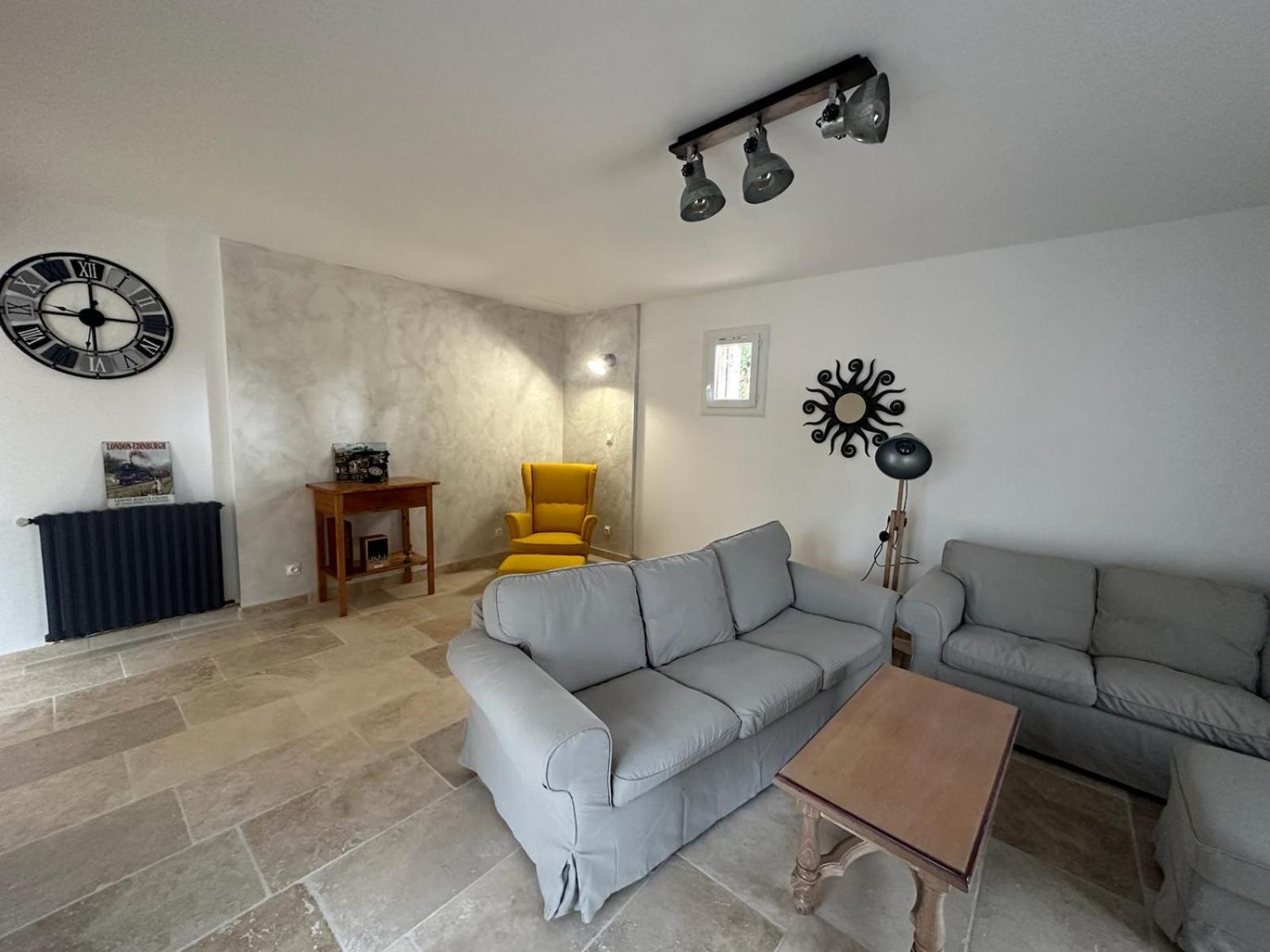Maison Au Pied De La Sainte Victoire Puyloubier Exteriör bild